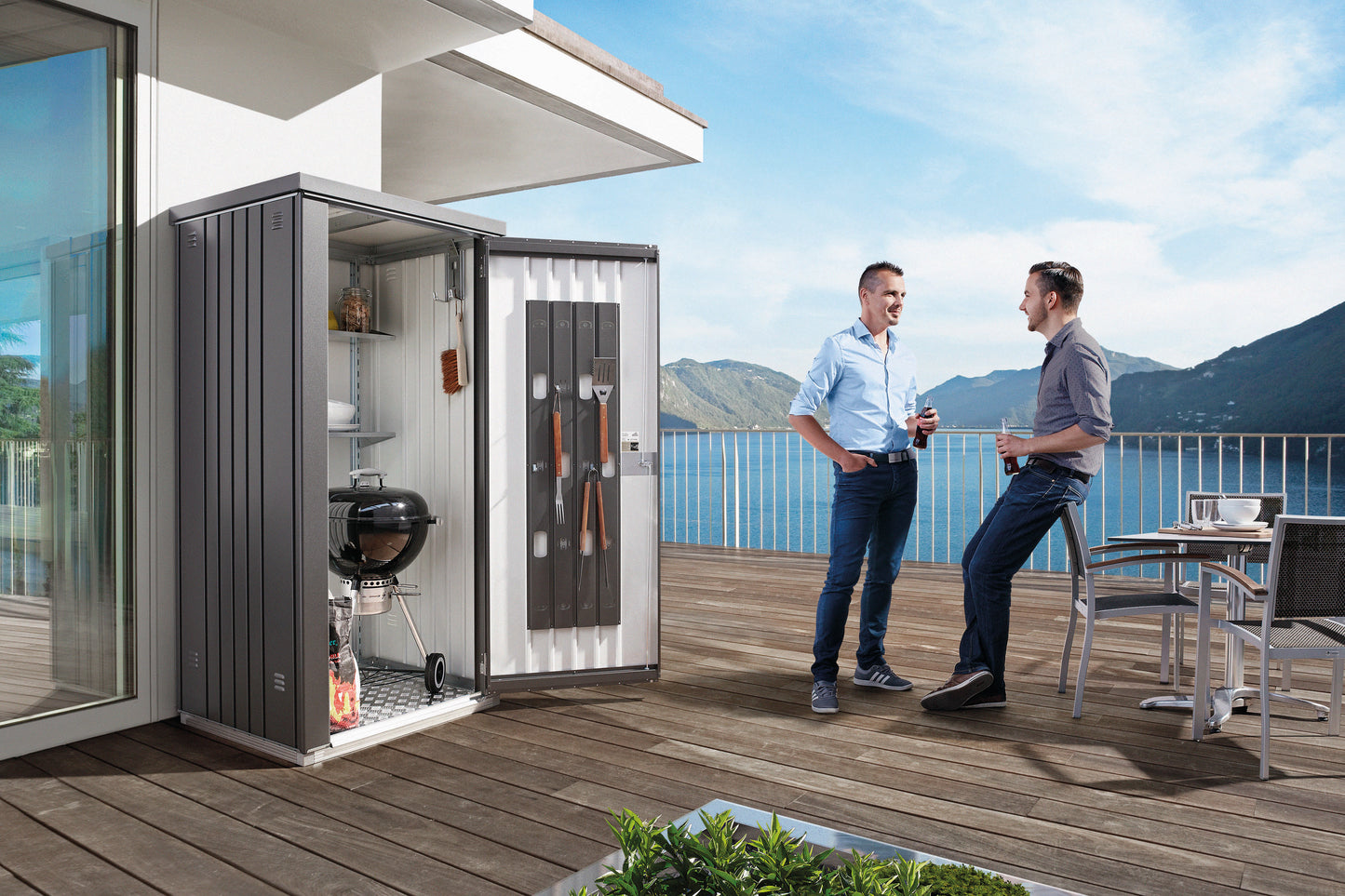 Geräteschrank