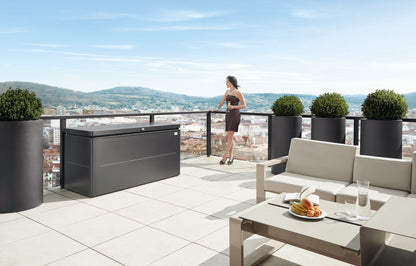 LoungeBox